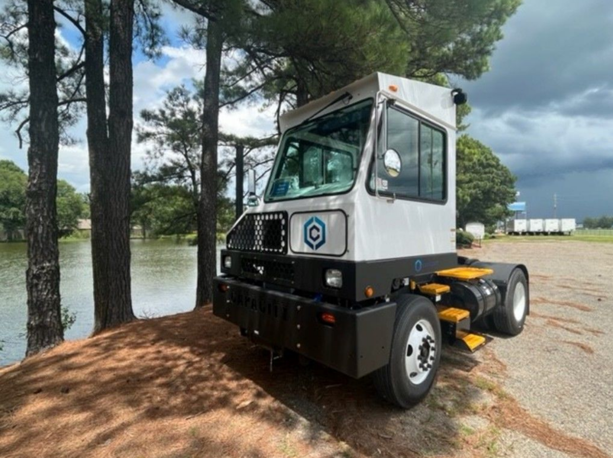 2023 CAPACITY TJ5000 - image 1 of 3